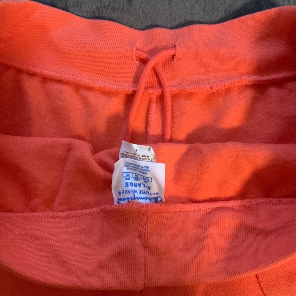 NWT Men’s Champion Cutoff Sweat Shorts - Picture 5 of 5